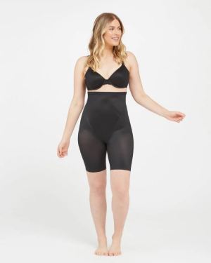 Spanx Thinstincts 2.0 Mid-Thigh Short